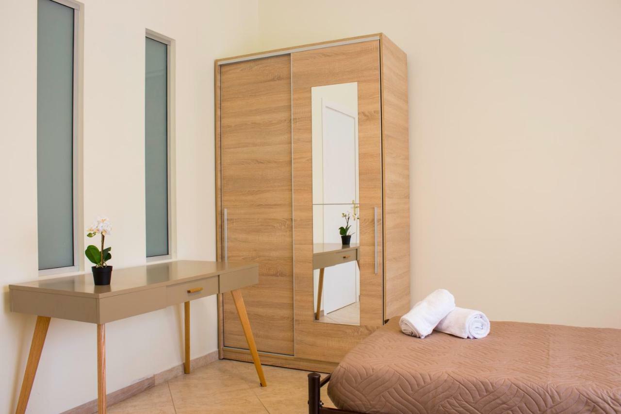 Physis Apartment Pigi  Ngoại thất bức ảnh